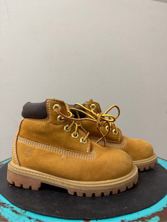 Timberland Other - Timberland Kids Wheat Nubuck Ankle Boots with Brown Collar